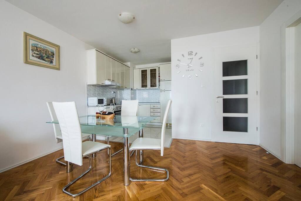Apartment Jully Podstrana Exteriör bild